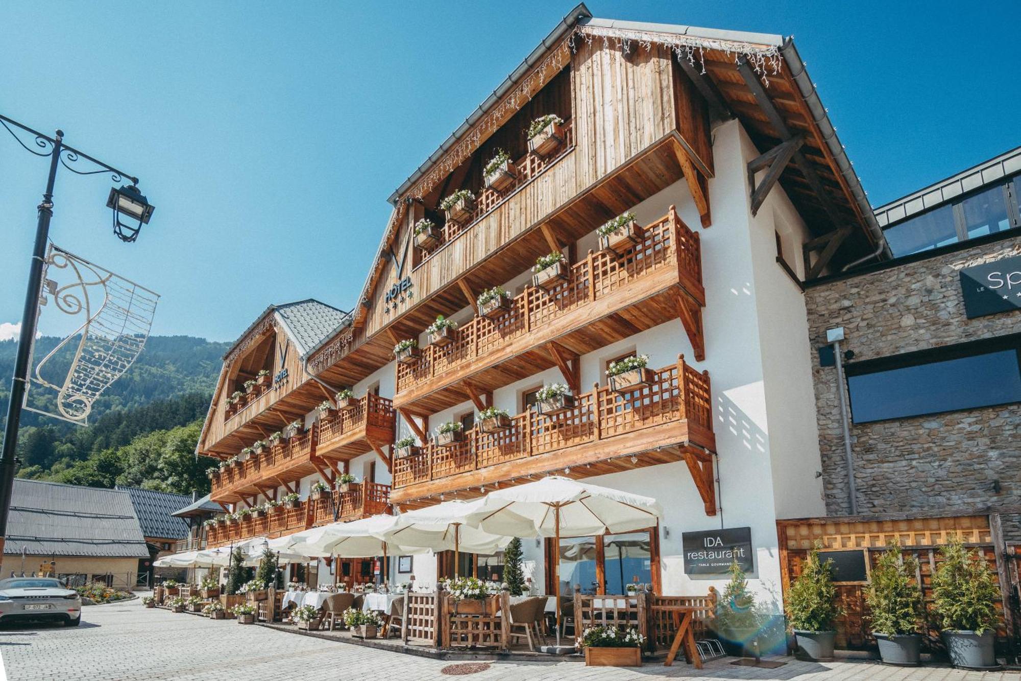 Hotel Le V De Vaujany Esterno foto